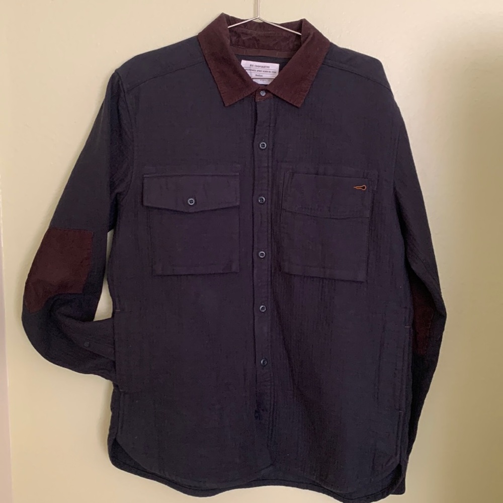 REI Mens Long Sleeve Buttondown/coat